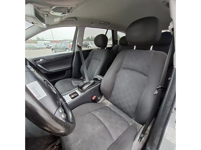Personenauto mercedes-benz, c-klasse 180k, grijs, bouwjaar 2006 - afbeelding 18 van  42