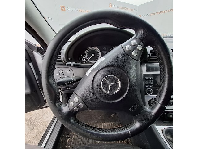 Personenauto mercedes-benz, c-klasse 180k, grijs, bouwjaar 2006 - afbeelding 19 van  42