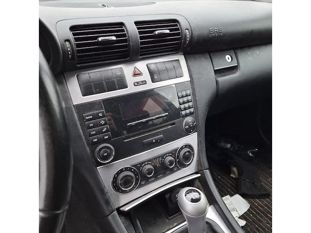 Personenauto mercedes-benz, c-klasse 180k, grijs, bouwjaar 2006 - afbeelding 21 van  42