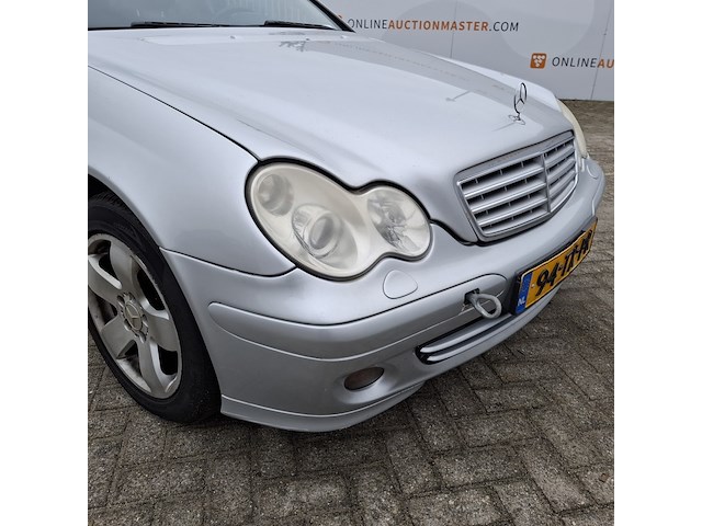 Personenauto mercedes-benz, c-klasse 180k, grijs, bouwjaar 2006 - afbeelding 37 van  42