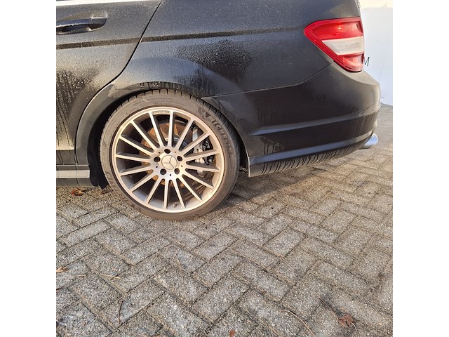 Personenauto, mercedes-benz, c-klasse, amg 63, 2010 - afbeelding 4 van  46