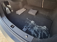 Personenauto, mercedes-benz, c-klasse, amg 63, 2010 - afbeelding 29 van  46