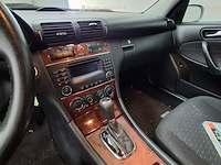 Personenauto, mercedes-benz, c-klasse combi, 180 k. elegance, 2006 - afbeelding 32 van  64
