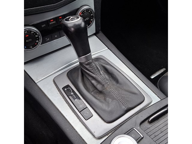 Personenauto, mercedes-benz, c-klasse estate, 220 cdi avantgarde, zwart, 2008 - afbeelding 24 van  88