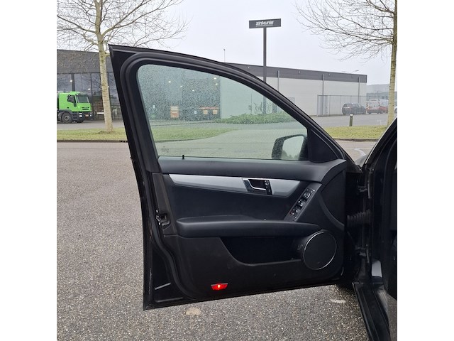 Personenauto, mercedes-benz, c-klasse estate, 220 cdi avantgarde, zwart, 2008 - afbeelding 28 van  88