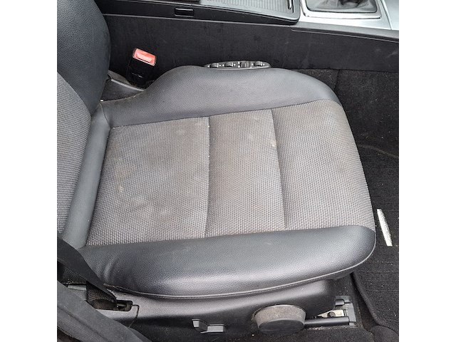 Personenauto, mercedes-benz, c-klasse estate, 220 cdi avantgarde, zwart, 2008 - afbeelding 39 van  88