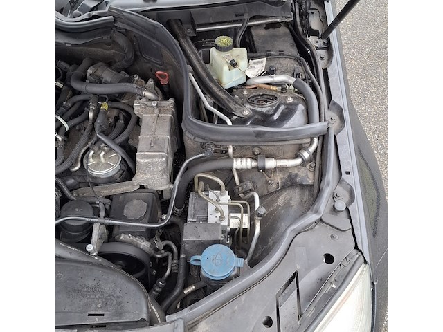 Personenauto, mercedes-benz, c-klasse estate, 220 cdi avantgarde, zwart, 2008 - afbeelding 75 van  88