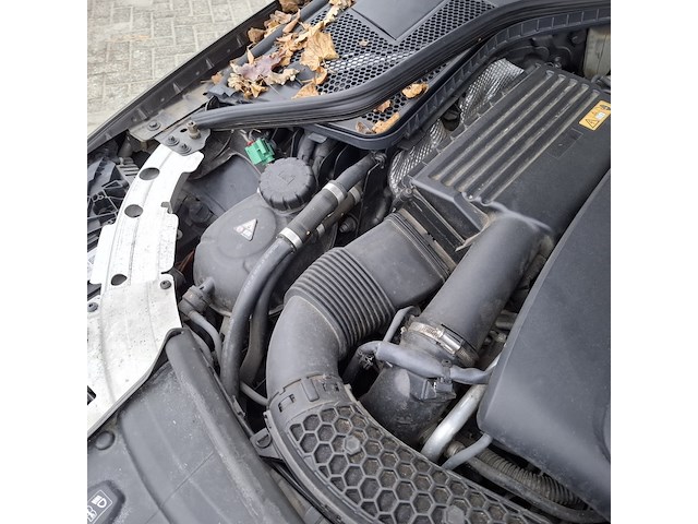 Personenauto mercedes-benz, c-klassse 350e, beige, bouwjaar 2015 - afbeelding 15 van  50