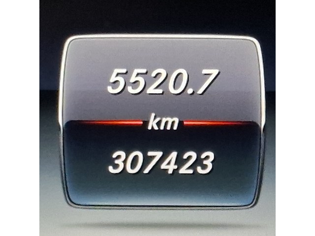 Personenauto mercedes-benz, c-klassse 350e, beige, bouwjaar 2015 - afbeelding 21 van  50