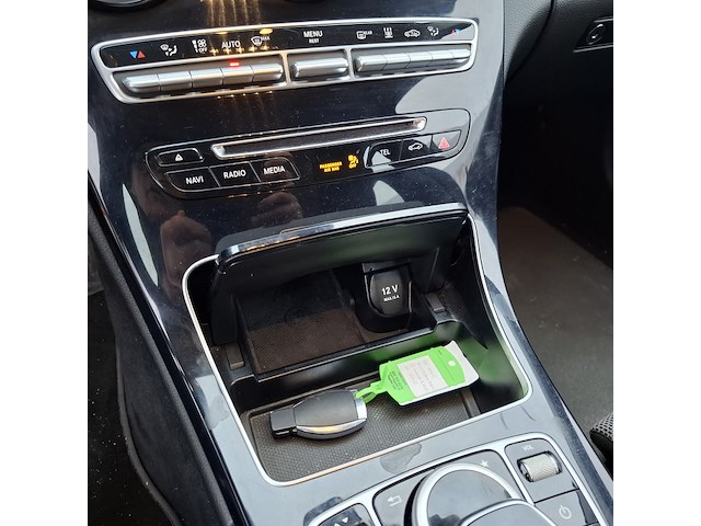 Personenauto mercedes-benz, c-klassse 350e, beige, bouwjaar 2015 - afbeelding 26 van  50