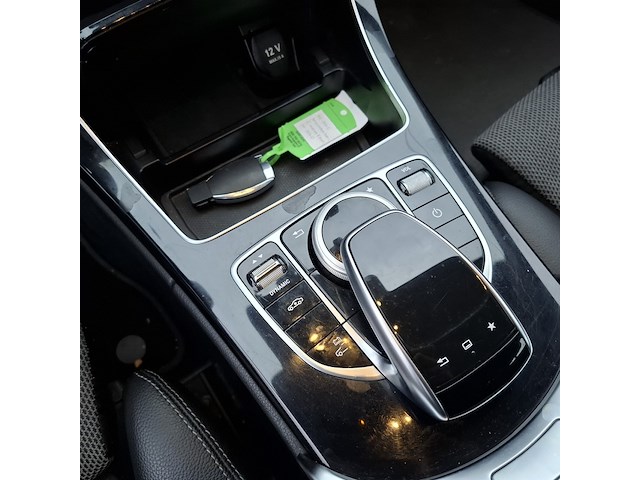 Personenauto mercedes-benz, c-klassse 350e, beige, bouwjaar 2015 - afbeelding 27 van  50