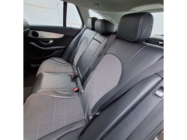 Personenauto mercedes-benz, c-klassse 350e, beige, bouwjaar 2015 - afbeelding 30 van  50