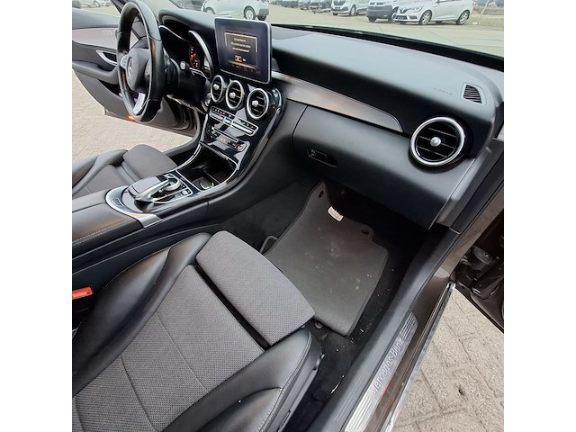 Personenauto mercedes-benz, c-klassse 350e, beige, bouwjaar 2015 - afbeelding 39 van  50