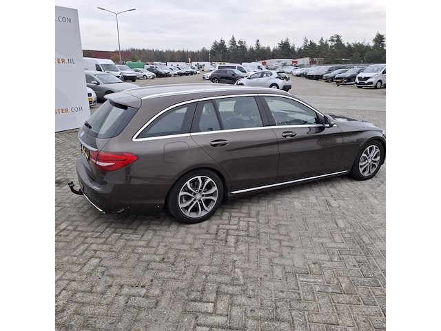 Personenauto mercedes-benz, c-klassse 350e, beige, bouwjaar 2015 - afbeelding 45 van  50