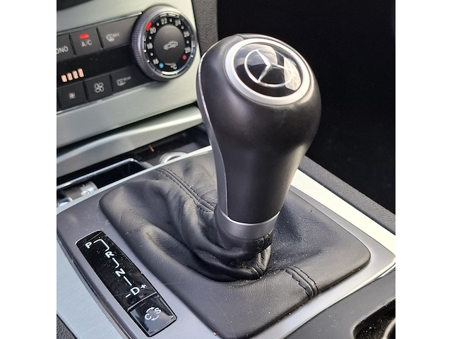 Personenauto mercedes-benz, c200 kompressor avantgarde, grijs, bouwjaar 2007 - afbeelding 32 van  46