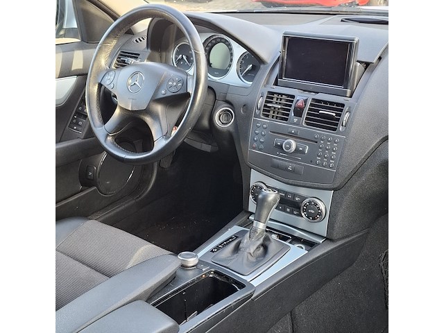 Personenauto mercedes-benz, c200 kompressor avantgarde, grijs, bouwjaar 2007 - afbeelding 39 van  46