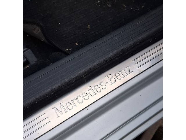 Personenauto mercedes-benz, c200 kompressor avantgarde, grijs, bouwjaar 2007 - afbeelding 40 van  46