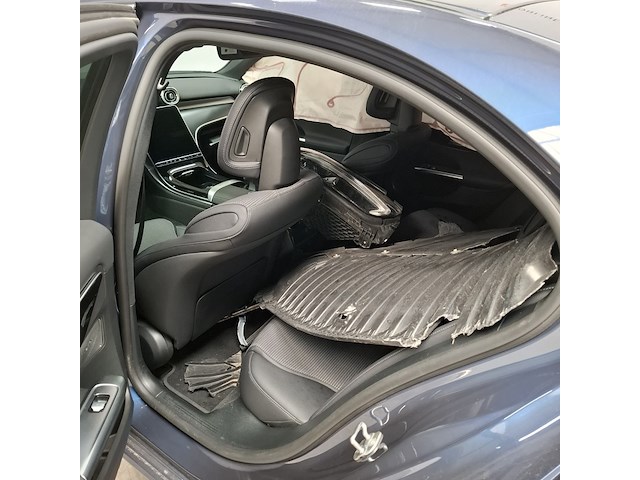 Personenauto, mercedes-benz, c300 e - afbeelding 4 van  33