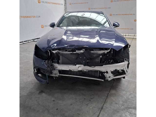 Personenauto, mercedes-benz, c300 e - afbeelding 12 van  33