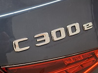 Personenauto, mercedes-benz, c300 e - afbeelding 27 van  33