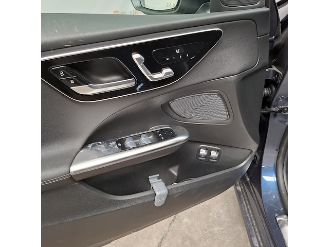 Personenauto, mercedes-benz, c300 e - afbeelding 33 van  33