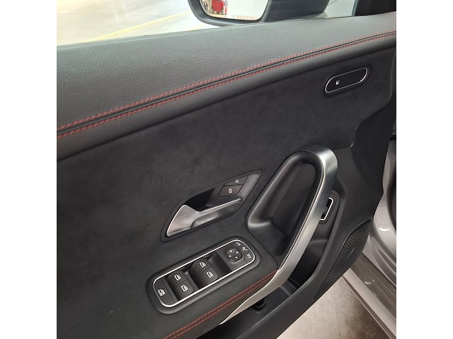 Personenauto, mercedes benz, cla 200, 200 amg line, 2024 - afbeelding 25 van  72