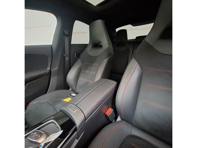 Personenauto, mercedes benz, cla 200, 200 amg line, 2024 - afbeelding 40 van  72