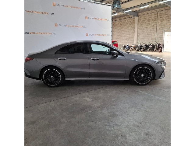 Personenauto, mercedes benz, cla 200, 200 amg line, 2024 - afbeelding 34 van  72
