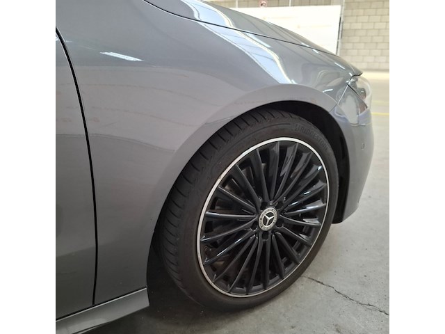 Personenauto, mercedes benz, cla 200, 200 amg line, 2024 - afbeelding 45 van  72