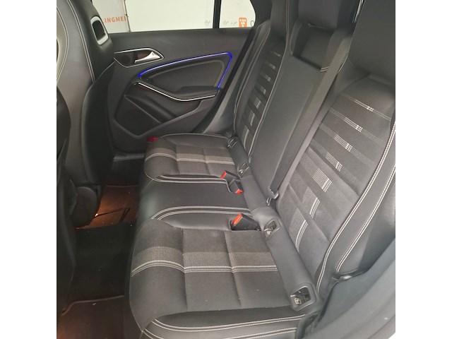 Personenauto, mercedes-benz, cla-klasse 180, 2018 - afbeelding 33 van  79