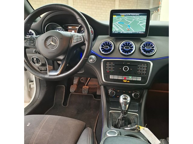 Personenauto, mercedes-benz, cla-klasse 180, 2018 - afbeelding 37 van  79