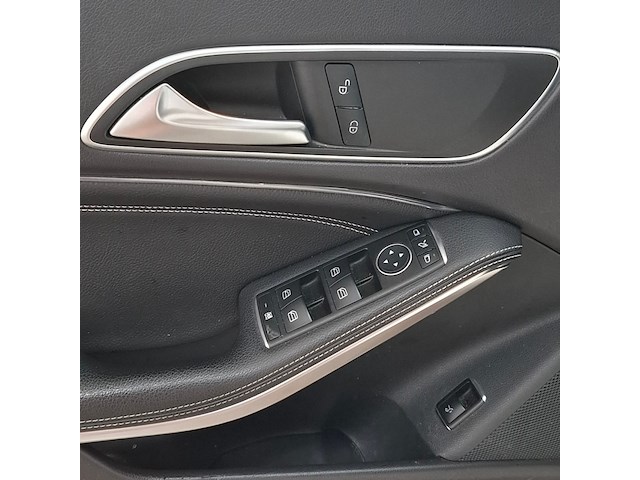 Personenauto, mercedes-benz, cla-klasse 180, 2018 - afbeelding 8 van  79