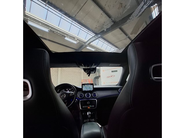 Personenauto, mercedes-benz, cla-klasse 180, 2018 - afbeelding 38 van  79