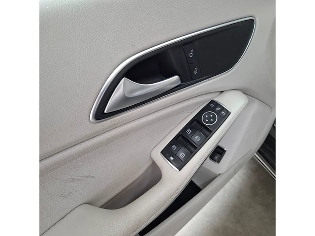 Personenauto, mercedes-benz, cla-klasse, 180 blueeff. edition, 2013 - afbeelding 30 van  74