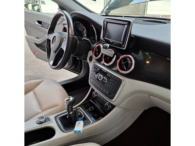 Personenauto, mercedes-benz, cla-klasse, 180 blueeff. edition, 2013 - afbeelding 53 van  74