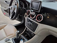 Personenauto, mercedes-benz, cla-klasse, 180 blueeff. edition, 2013 - afbeelding 53 van  74
