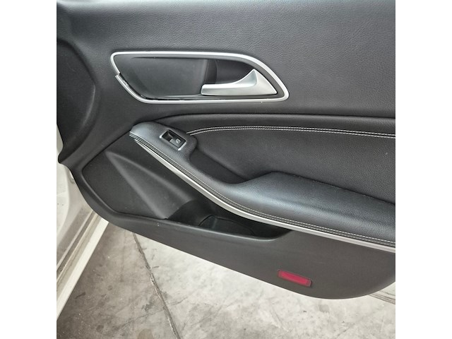 Personenauto, mercedes-benz, cla-klasse, 180 blueeff. prestige, 2014 - afbeelding 24 van  38