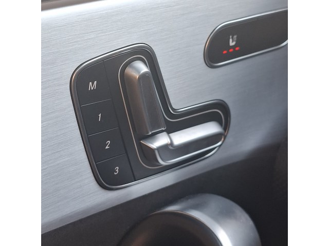 Personenauto, mercedes-benz, cla-klasse, 180 premium plus, 2019 - afbeelding 61 van  67