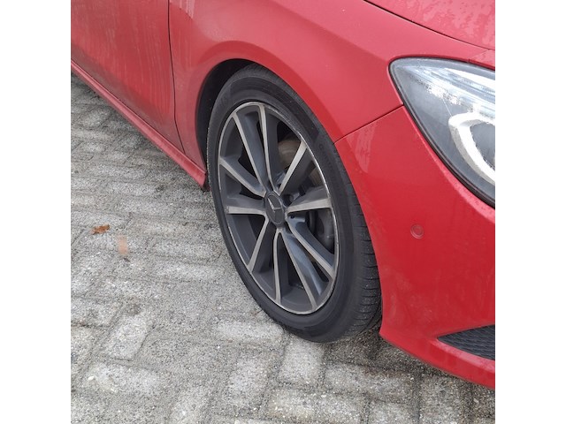 Personenauto mercedes-benz, cla-klasse 180, rood, bouwjaar 2013 - afbeelding 2 van  50