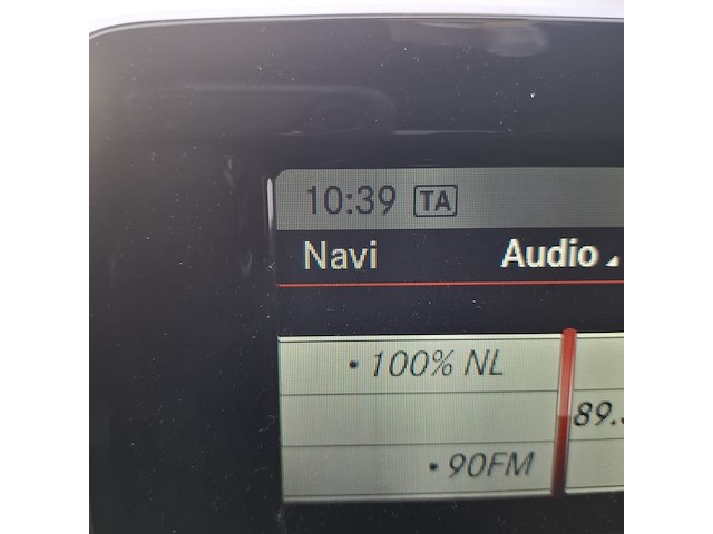 Personenauto mercedes-benz, cla-klasse 180, rood, bouwjaar 2013 - afbeelding 17 van  50