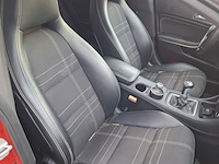 Personenauto mercedes-benz, cla-klasse 180, rood, bouwjaar 2013 - afbeelding 32 van  50