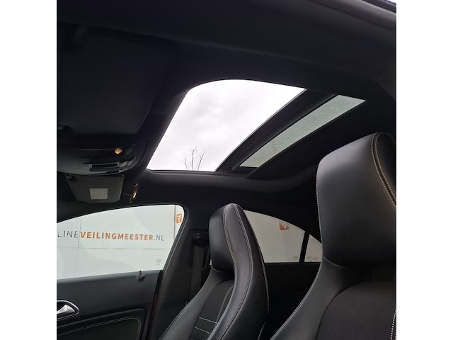 Personenauto mercedes-benz, cla-klasse 180, rood, bouwjaar 2013 - afbeelding 42 van  50