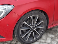 Personenauto mercedes-benz, cla-klasse 180, rood, bouwjaar 2013 - afbeelding 50 van  50