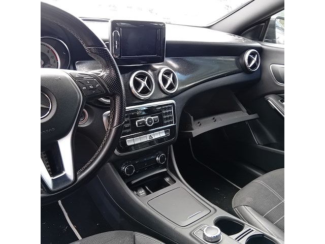 Personenauto, mercedes-benz, cla-klasse, 220 cdi ambition, 2013 - afbeelding 2 van  16