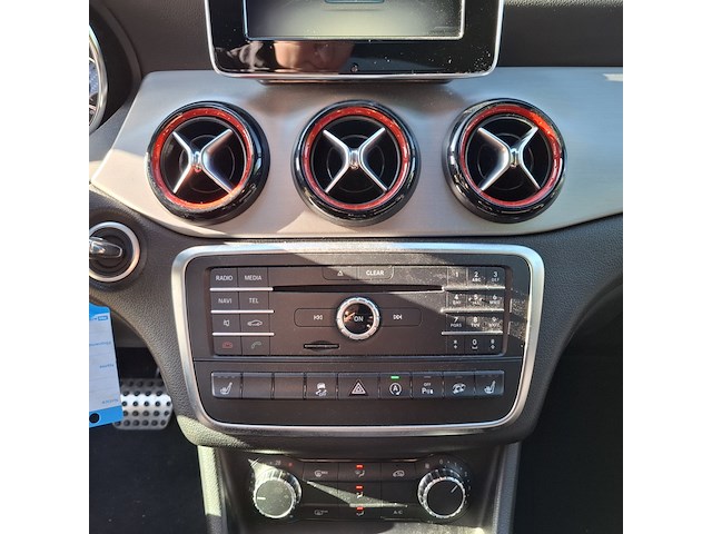 Personenauto, mercedes-benz, cla-klasse, amg 45 4matic, rood, 2015 - afbeelding 22 van  84