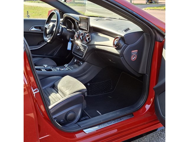Personenauto, mercedes-benz, cla-klasse, amg 45 4matic, rood, 2015 - afbeelding 39 van  84