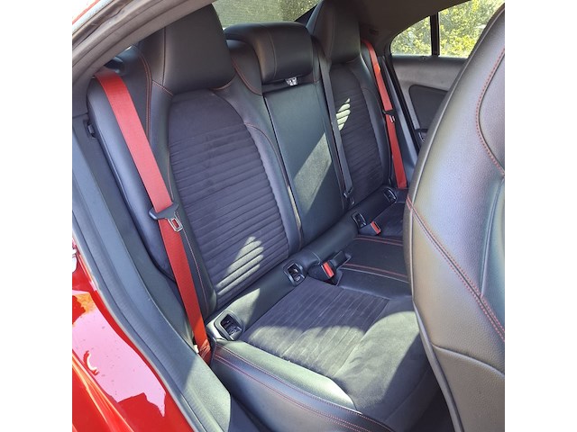 Personenauto, mercedes-benz, cla-klasse, amg 45 4matic, rood, 2015 - afbeelding 51 van  84