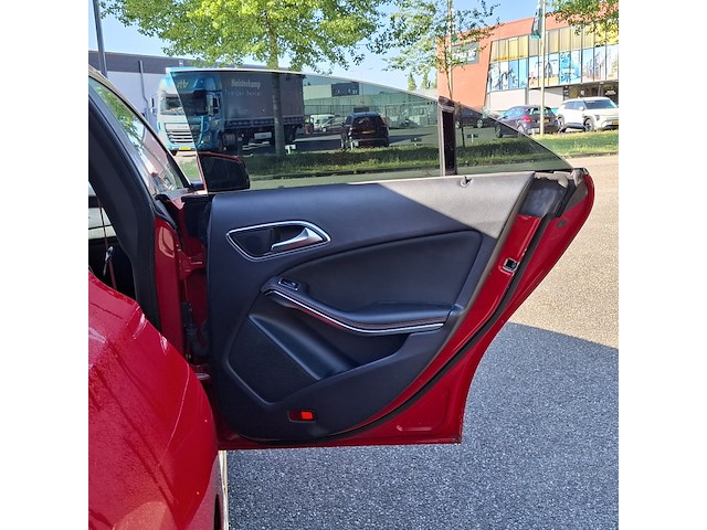Personenauto, mercedes-benz, cla-klasse, amg 45 4matic, rood, 2015 - afbeelding 54 van  84