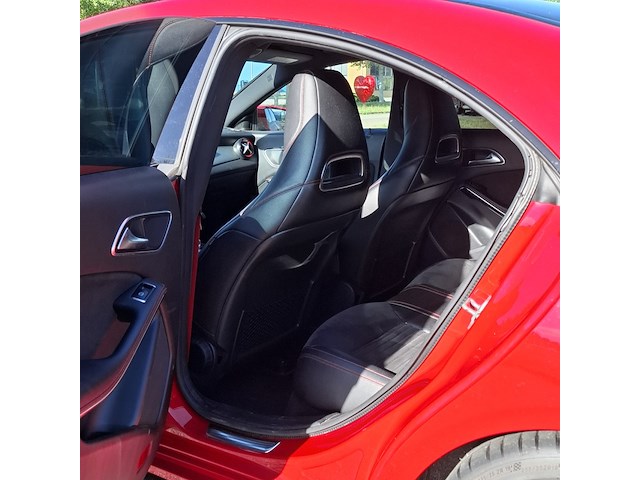 Personenauto, mercedes-benz, cla-klasse, amg 45 4matic, rood, 2015 - afbeelding 57 van  84