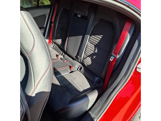 Personenauto, mercedes-benz, cla-klasse, amg 45 4matic, rood, 2015 - afbeelding 59 van  84